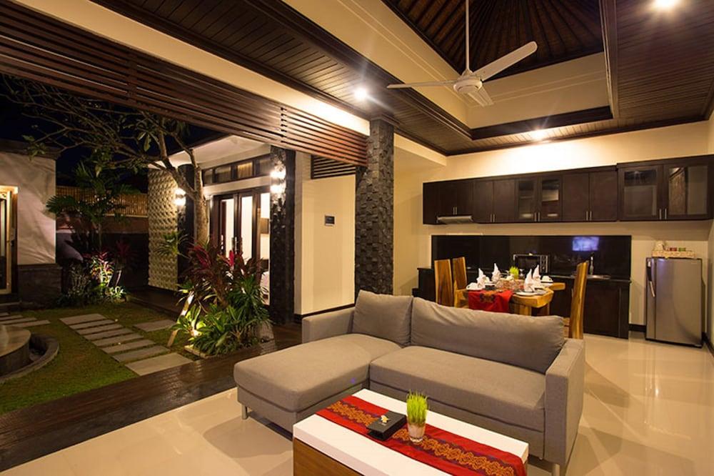 Kayu Suar Bali Luxury Villas & Spa Sanur  Exterior photo