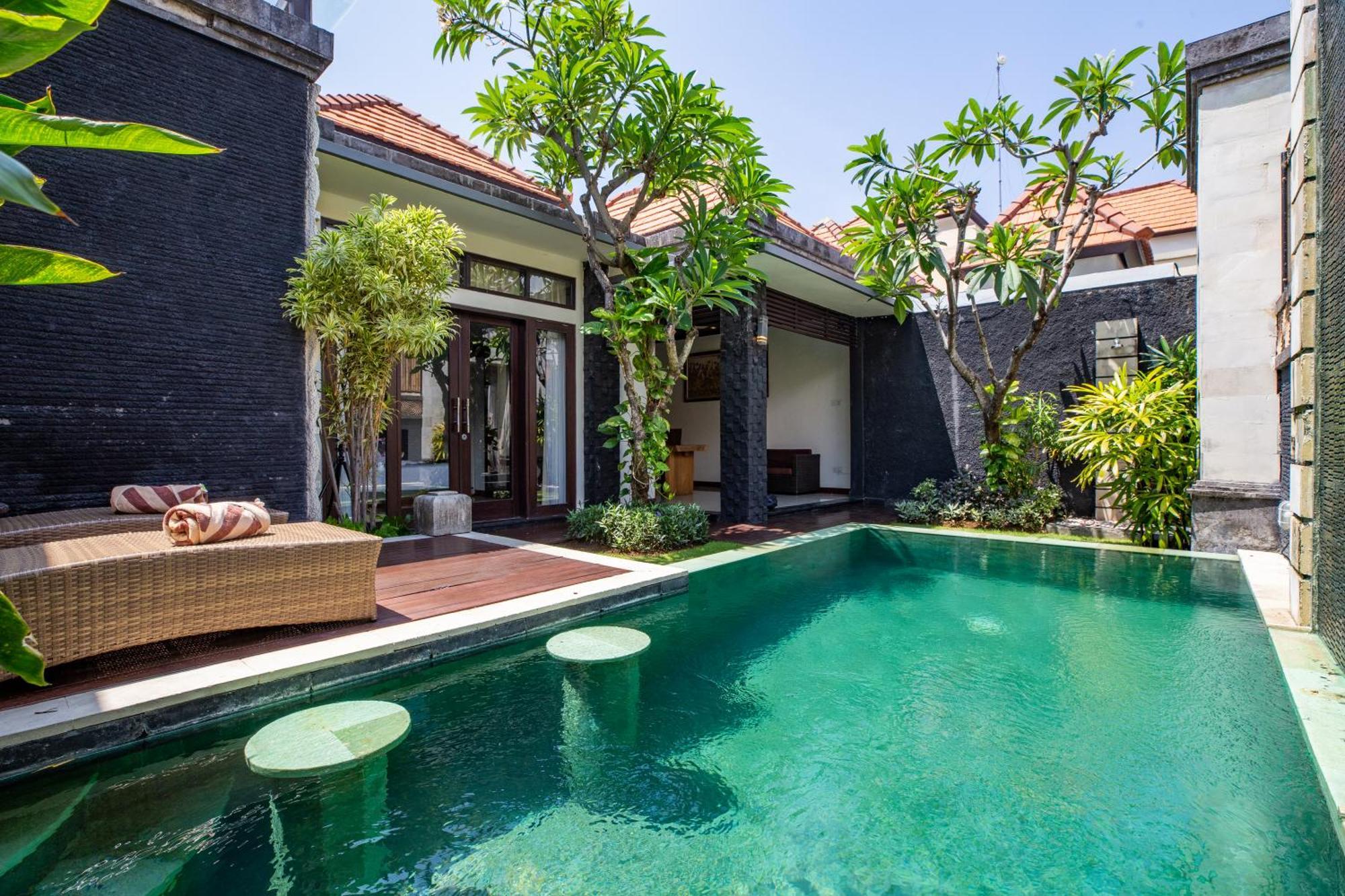 Kayu Suar Bali Luxury Villas & Spa Sanur  Exterior photo